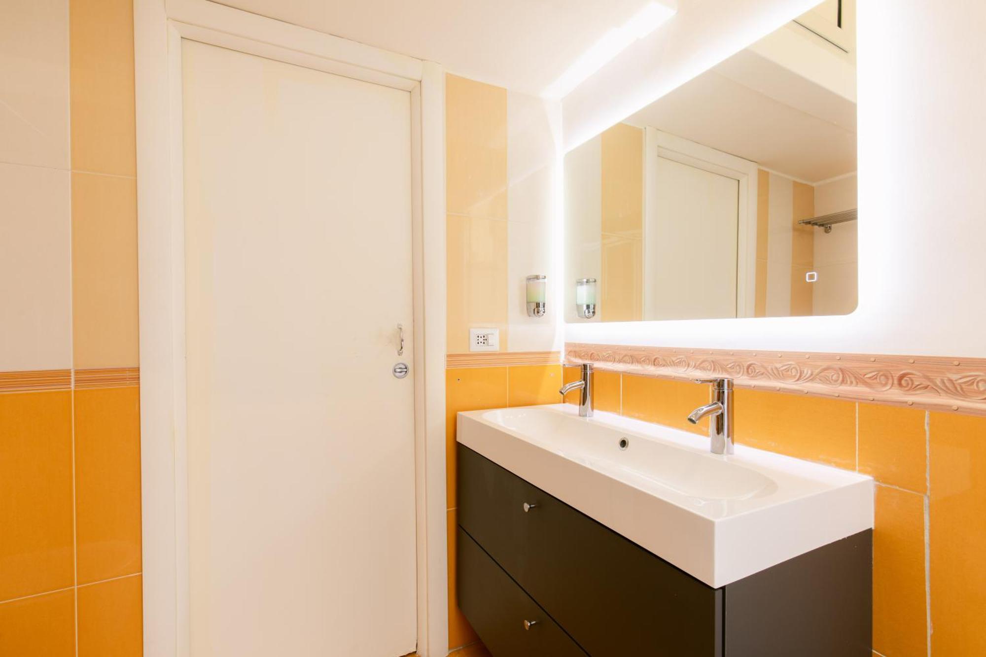 Appartement Calaba Chiaia à Naples Extérieur photo