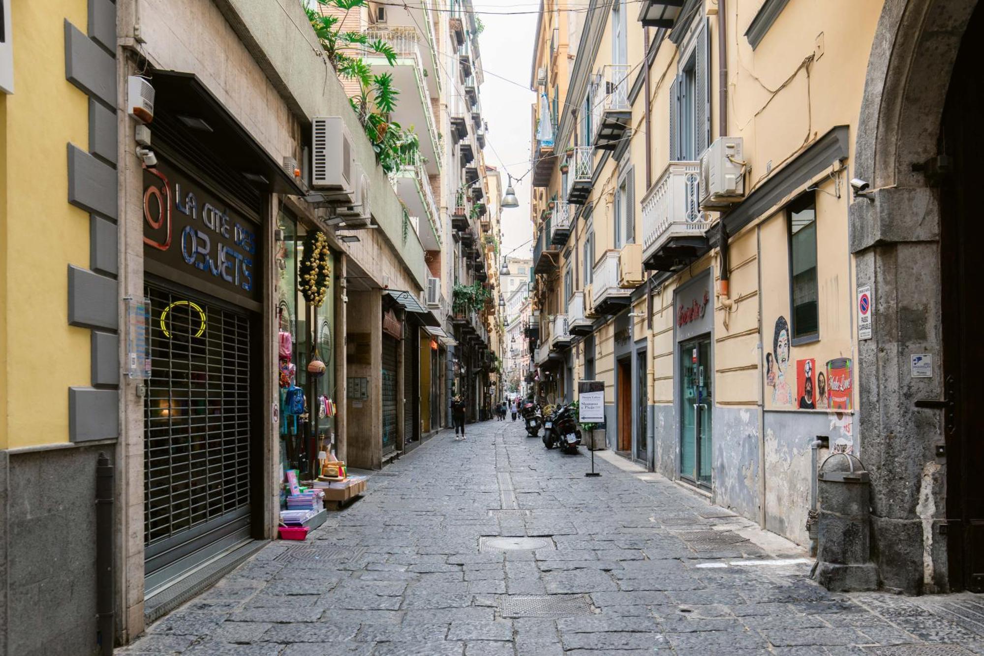 Appartement Calaba Chiaia à Naples Extérieur photo